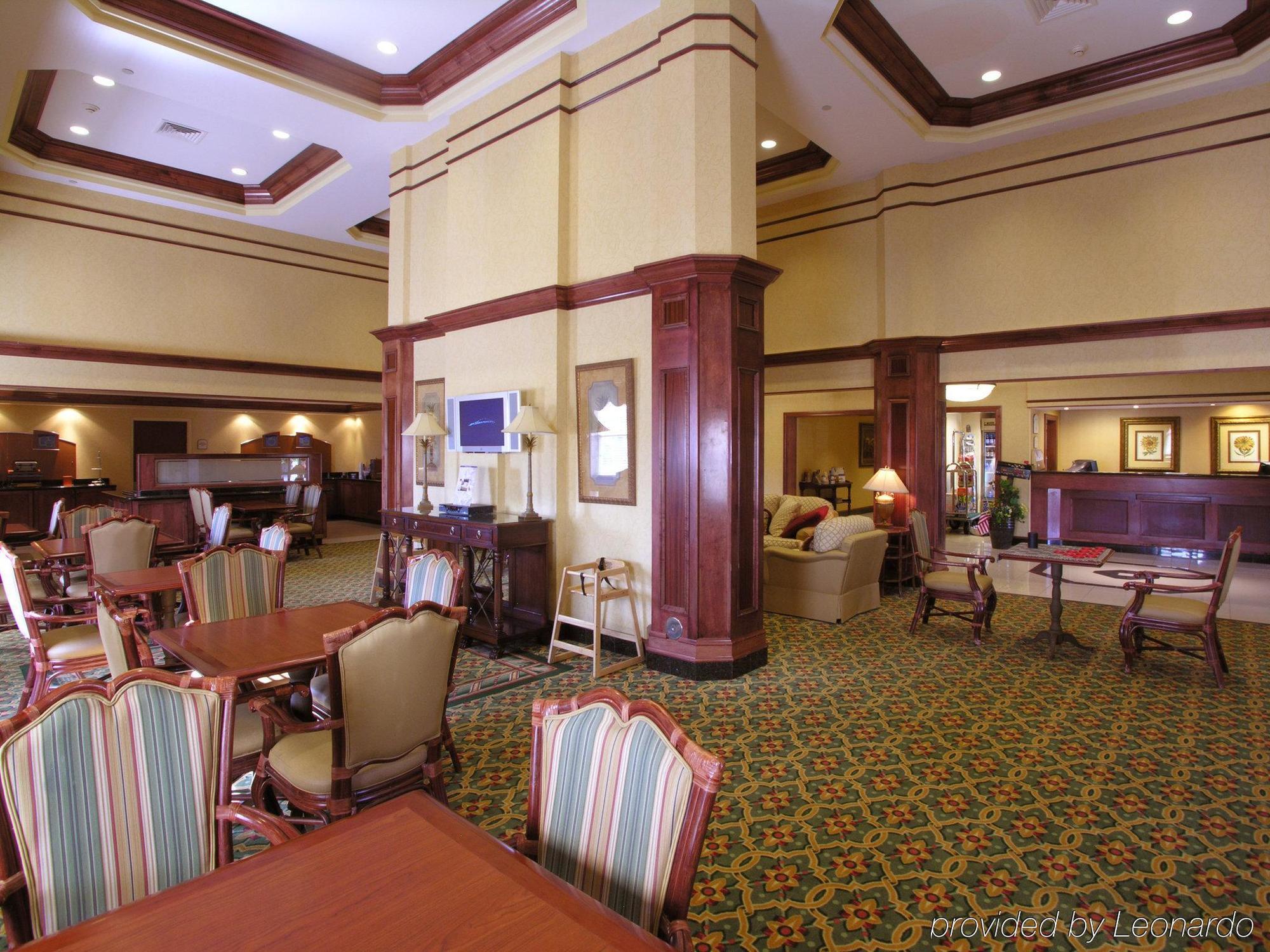 Holiday Inn Express & Suites Williamsburg By Ihg Ресторант снимка
